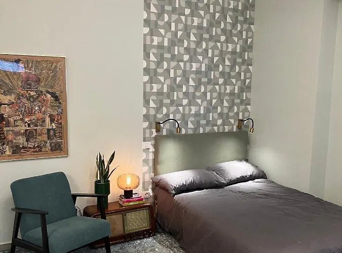 Troom29 Modern And Functional Fully Equipped Mini Apartment In Nolo